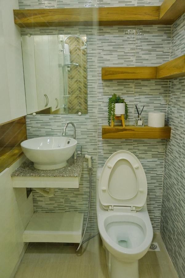 Topaz 1 Bedroom Suite Orochi Staycation Ph At Centrio Towers Cagayan de Oro Exterior photo
